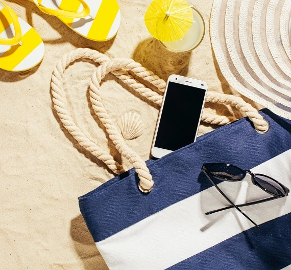5 cuidados com o celular na praia