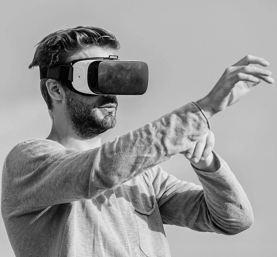 Tecnologia VR: o que é e como funciona?